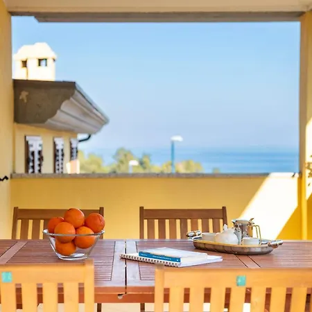 Lägenhet Casa Con Vista Mare E Monti