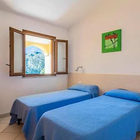 Casa Con Vista Mare E Monti * Кала-Гононе